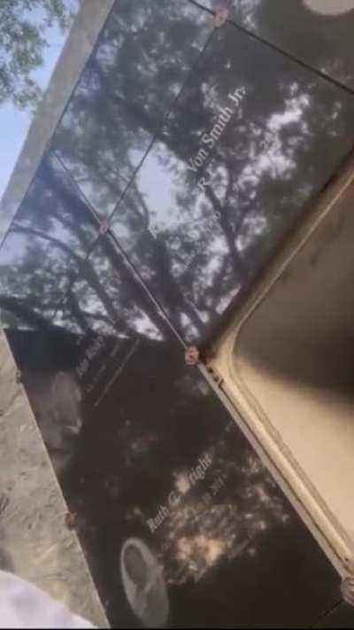 This video broke my heart 💔 man Baby23 son of Royale smith jr aka 23 🕊( YG)