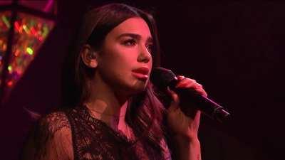 Dua at SNL - Homesick (2018) HD