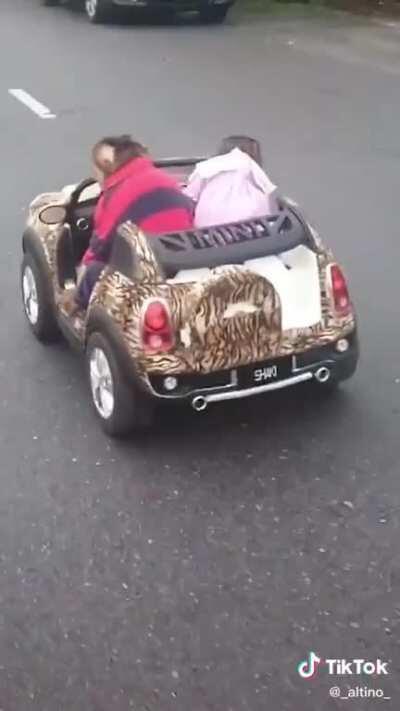 Saw this on tik tok and thought everyone deserved to see😘