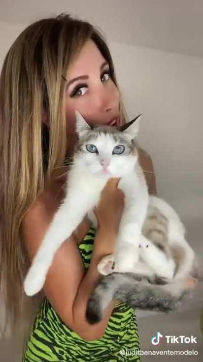 My TikTok @JuditBenaventeModelo 😏🔥🔥