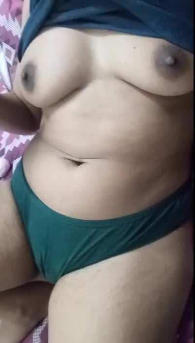 hi, I'm drunk and horny and craving a hot load inside me rn