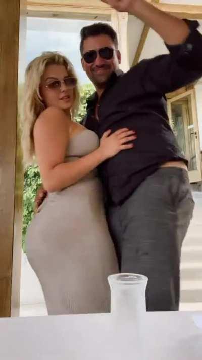 Bebe rexha is so thicc