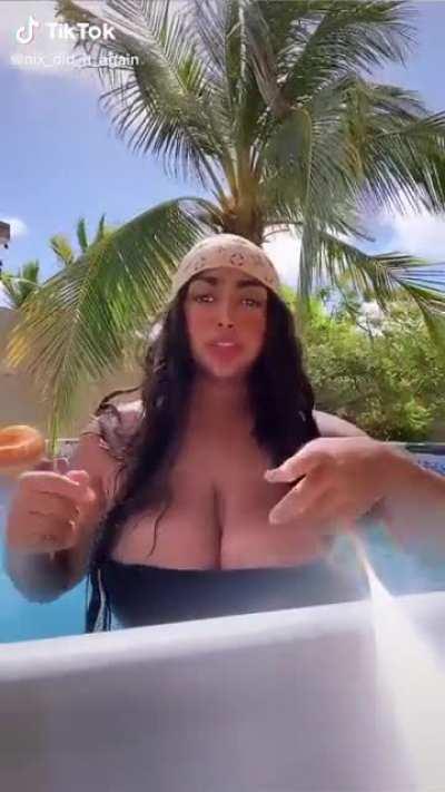 Nix_Did_It_Again - newly single and wilin’