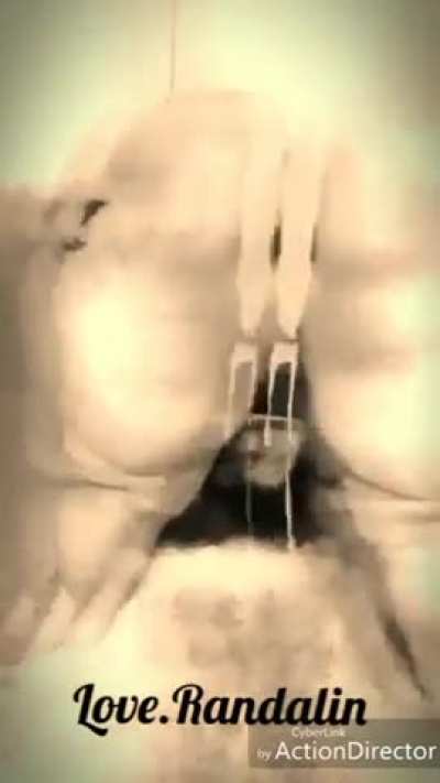 I’ve been watching some Randalin videos and it’s obvious she has a lot of acne on her ass, especially on the inside. This video clearly has effects to hide it, but you can still see it. If anyone has this video without effects, send it to me.” 😍