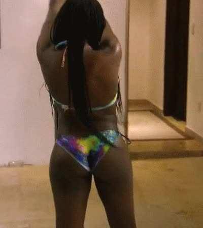 Naomi has an amazing ass