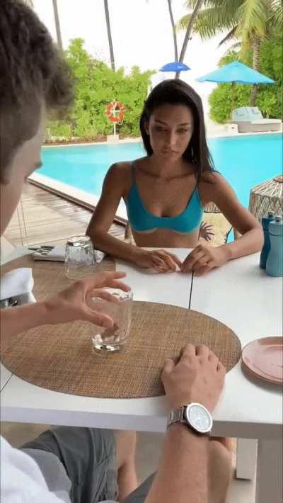 Magic trick from the magician's POV