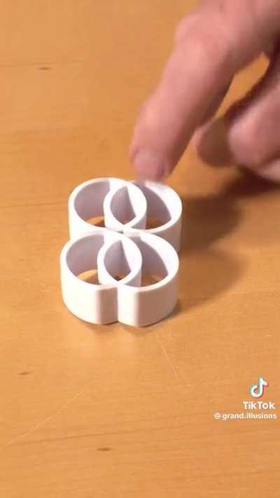 5 squares to 4 circles