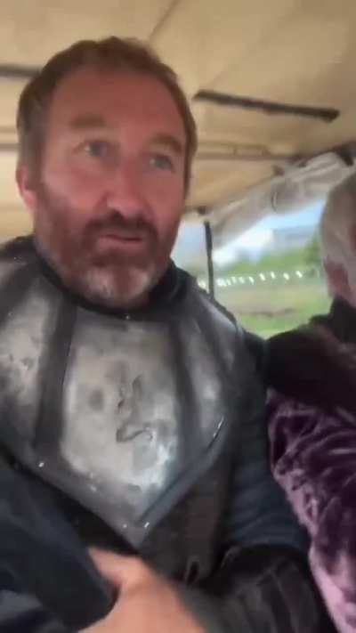 Ser Simon disposing of Alfred Broome in the aftermath of episode 8.