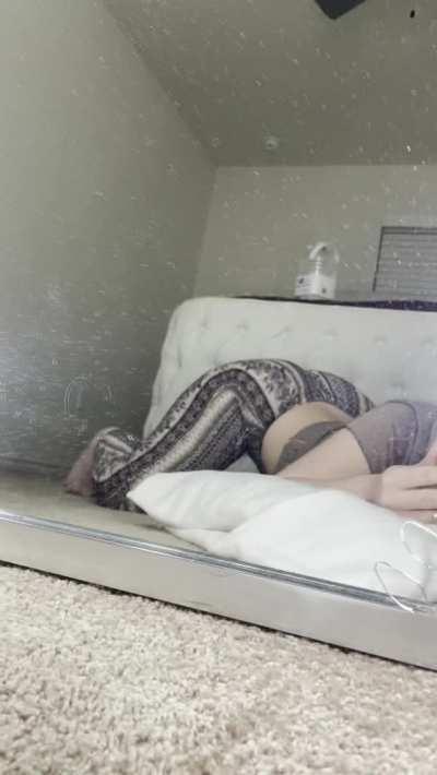 As soon as I put these pants on I just have an urge to shake my ass!