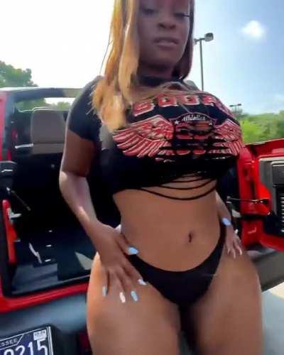 Nah her body is amazing 😍