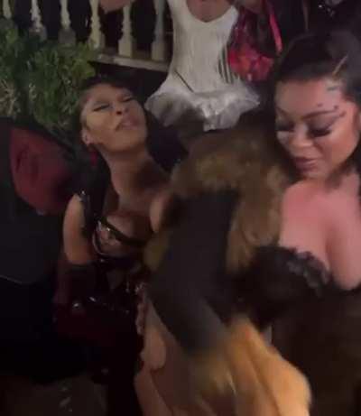 Latto grinding on the Meg Thee Stallion’s bbc.