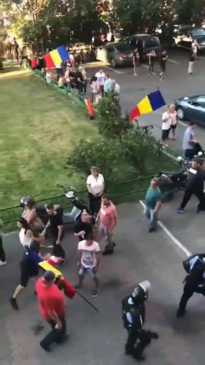 people are so fed up with the new world order they're about to explode.