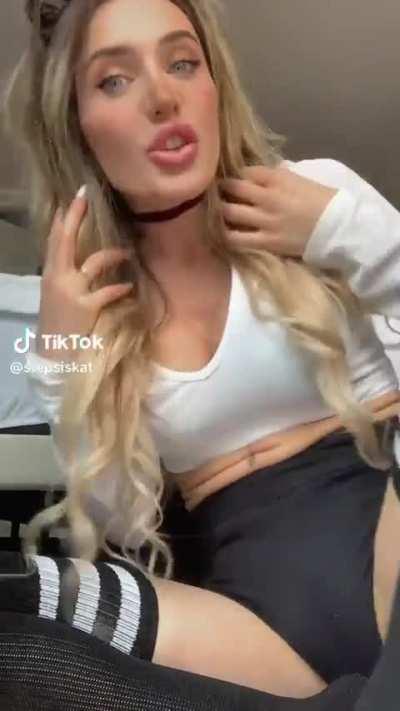 Ready for a camel close up?