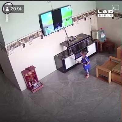 Yet another tv murdered by a kid