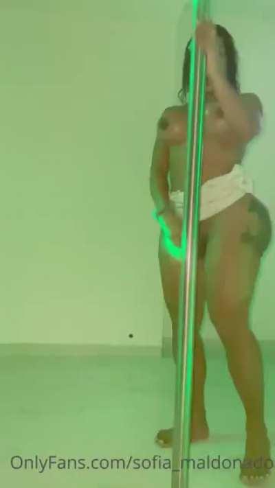 Pole Dance O_O