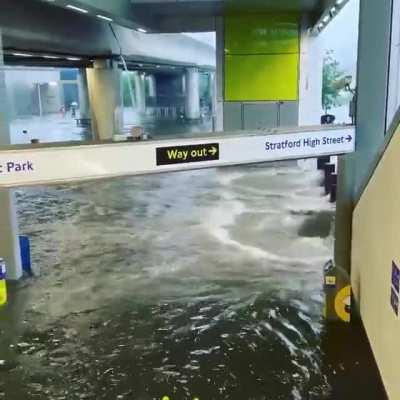 Unreal flooding in London today