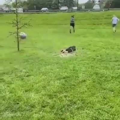 Rezende tem que ser parado ksksksks