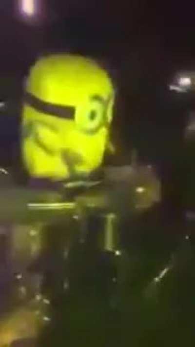Da minion killing it on da drums!!! FR 🥶🥶🔥🔥