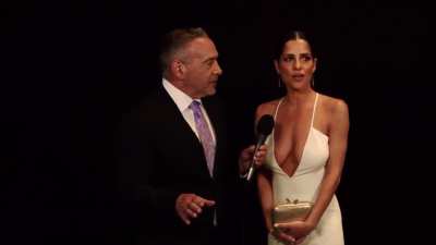 Kelly Monaco award show interview