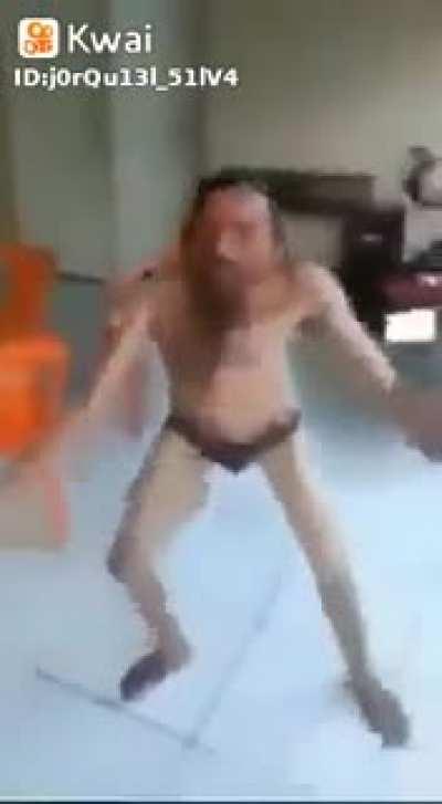 Everybody when they heard this song in Bully