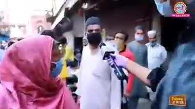 This lady is claiming to cure corona virus😂