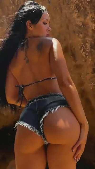 Clarissa Mendez 🐺