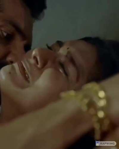 Kiski mom h ye jise gali ka gunda tere saamne utha kr Liya..tere police me uski complaint krne ki wajah se..aur phir use apni Randi bna kr rkh liya. Jise wo garbhwati bhi kr Chuka h. DM me cucksons sissy who wanna roleplay as such Mom in this situation