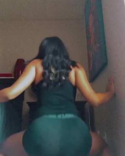 Join the nique community yesterday they showed me mad love on my first two posts let’s do the same here 👏🏾