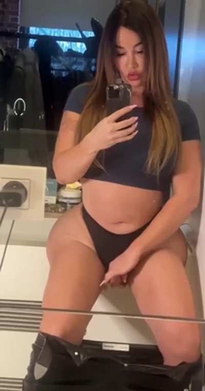 I need some straight homies to smash me