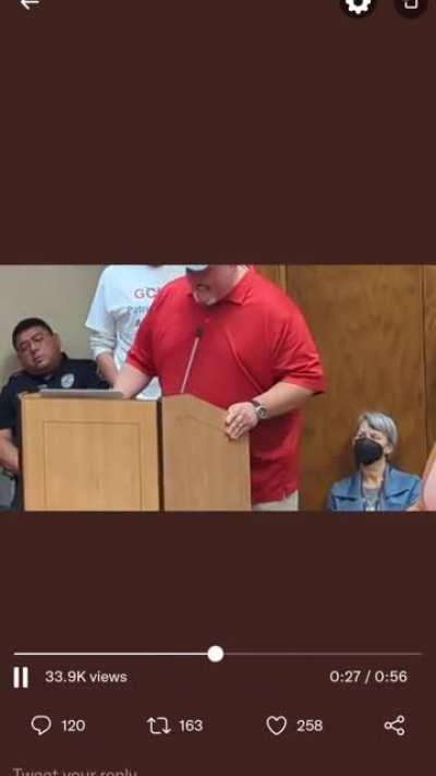 this guy at a school meeting (GCISD) is a real knucklehead!