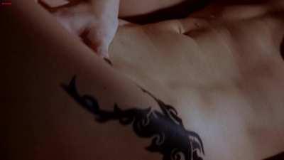 Gina Gershon & Jennifer Tilly in the Greatest Celebrity Abs Scene of all Time. (NSFW)