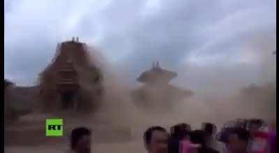 The 7.8 earthquake at Bhaktapur, Nepal