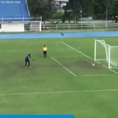 Неожиданное пенальти