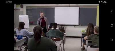 Ya un point, mais il l'exprime probablement pas de la facon la plus...rationelle.