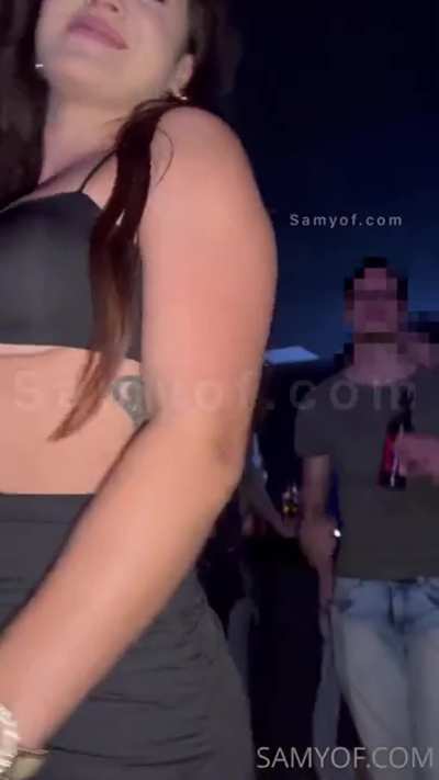 Club thot no panties