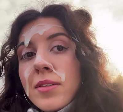 How women stay warm on a cold day