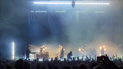 what was your favorite song tonight? (Cleveland) I thought they absolutely killed this!