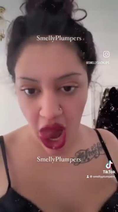 Sloppy Nutty Lip Smelling 💦