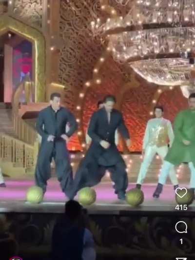 Khans nachoing full clip