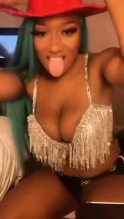 I bet Meg is such a freak in bed