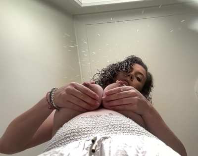 lick it up for me 💦