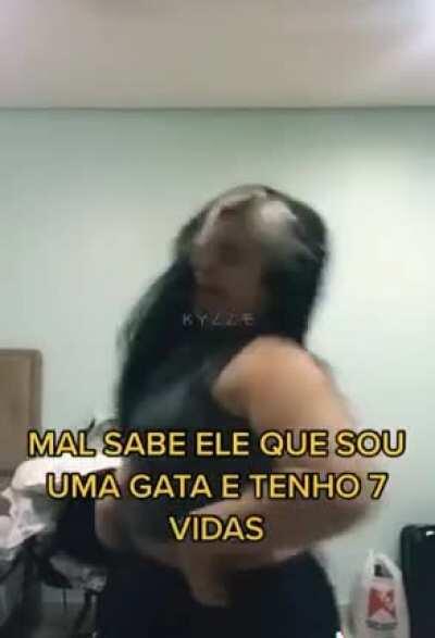 Gorda do carai kkkk.