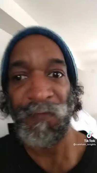 Unc stuck in the mf musicaly days