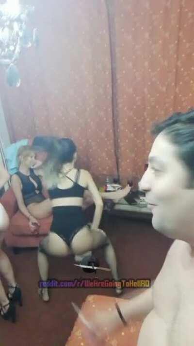 roddit party vs. WAGTHRO party