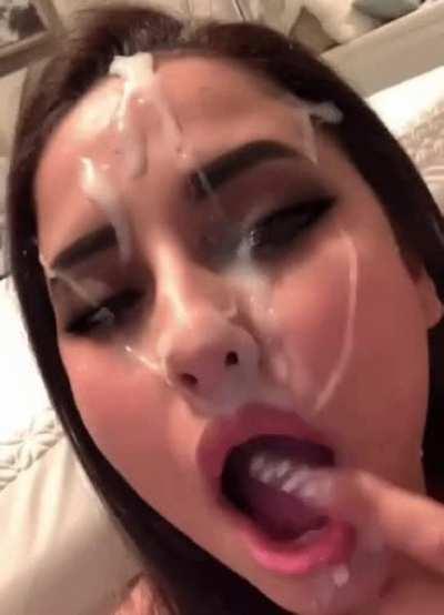 Who’s giving her a big gooey facial next? 🙋‍♂️🙋🏼‍♂️🙋🏽‍♂️