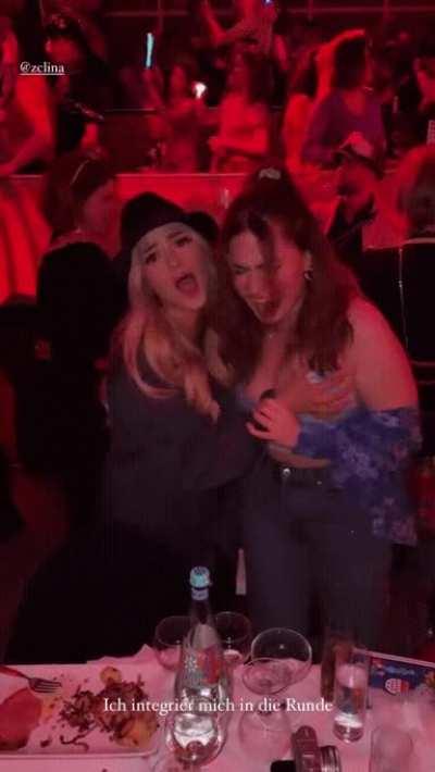 Fuck alter... Ein 1. Indiz in welche Richtung es sich ab jetzt häufiger entwickeln könnte in Sonnys Single-Life 🤤 Es geht langsam los...