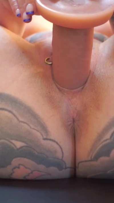 My favorite dildo fits with a little stretch 🫦