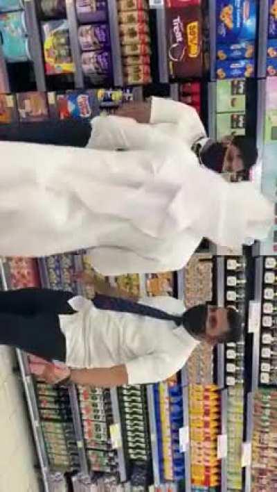 Al -Chalakudi Chandaku Pokumbol - Arabic