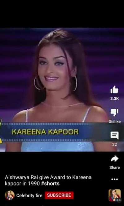 Kareena will always remain unlikeable to me ...the jurassic Park music tho 😂