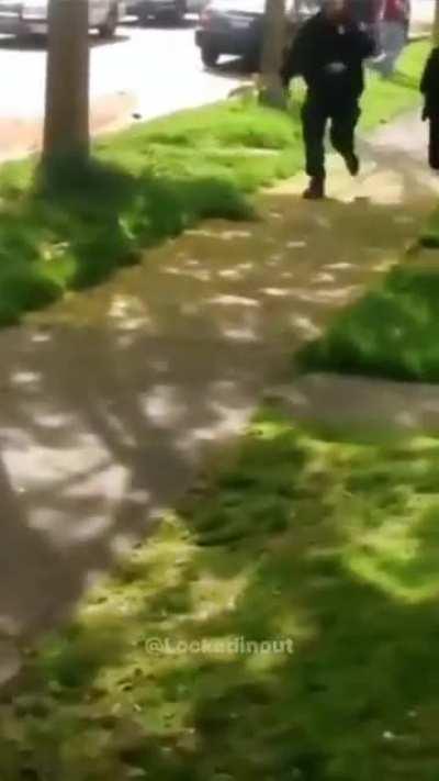 The audacity of this cop